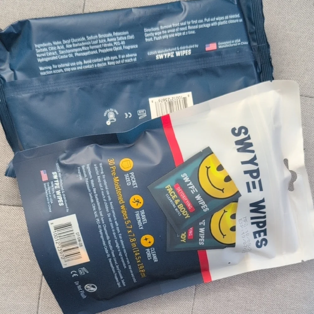 Swype Wipes detoxifying face